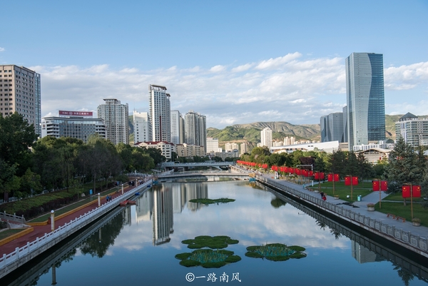 上海仑哥网络科技有限公司